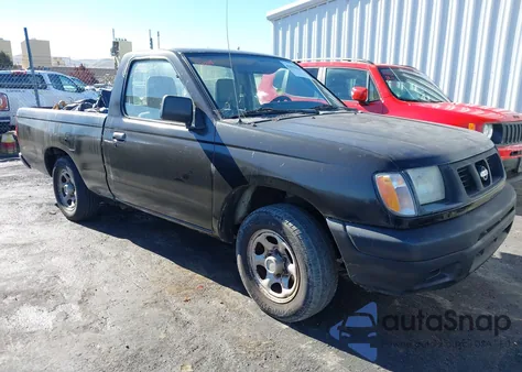 2000 Nissan Frontier Xe из США, поврежденный, VIN 1N6DD21S4YC388021